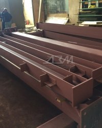 Колонны из стали после окраски