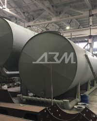 Партия резервуаров на санях объёмом по 50 куб.м.